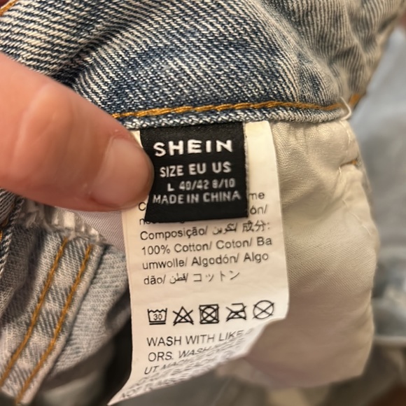 SHEIN ripped jeans Worn once - Picture 2 of 3